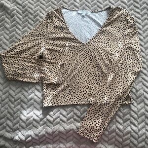 Small long sleeve cropped animal print
